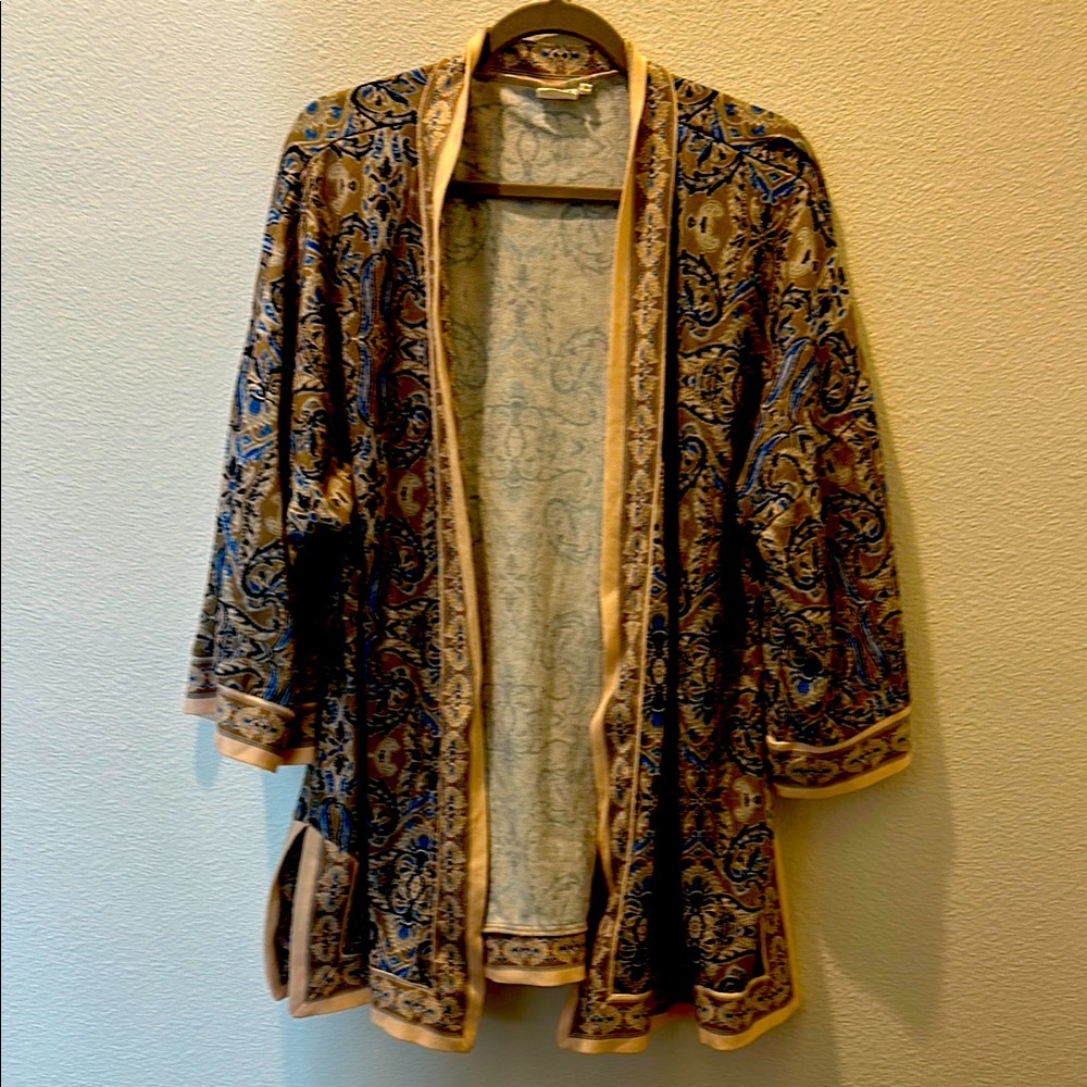 Beautiful Cardigan 1x